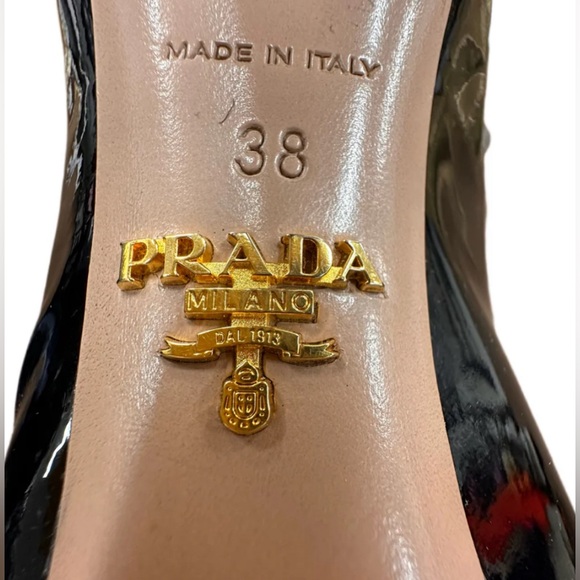 Prada Shoes - Picture 5 of 5